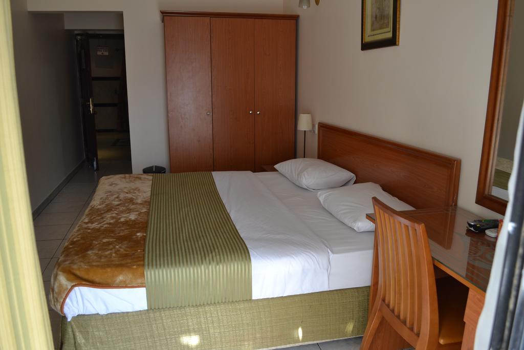 Tara Hotel Llc Ντουμπάι Εξωτερικό φωτογραφία